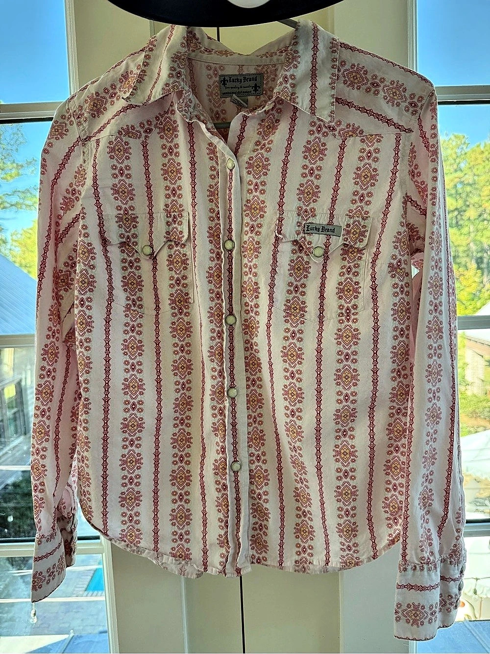 Lucky Brand Rodeo style Button Down Shirt in White & Pink